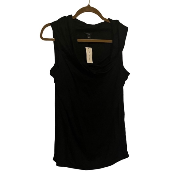 Top - Picture 1 of 1